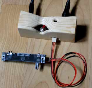 Exemple : Potentiom&egrave;tre lin&eacute;aire branch&eacute;e sur un module 1-Ana lui-m&ecirc;me connect&eacute; &agrave; l'interface Midi d'un ordinateur.