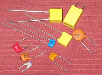 Identification de composants électroniques, les condensateurs